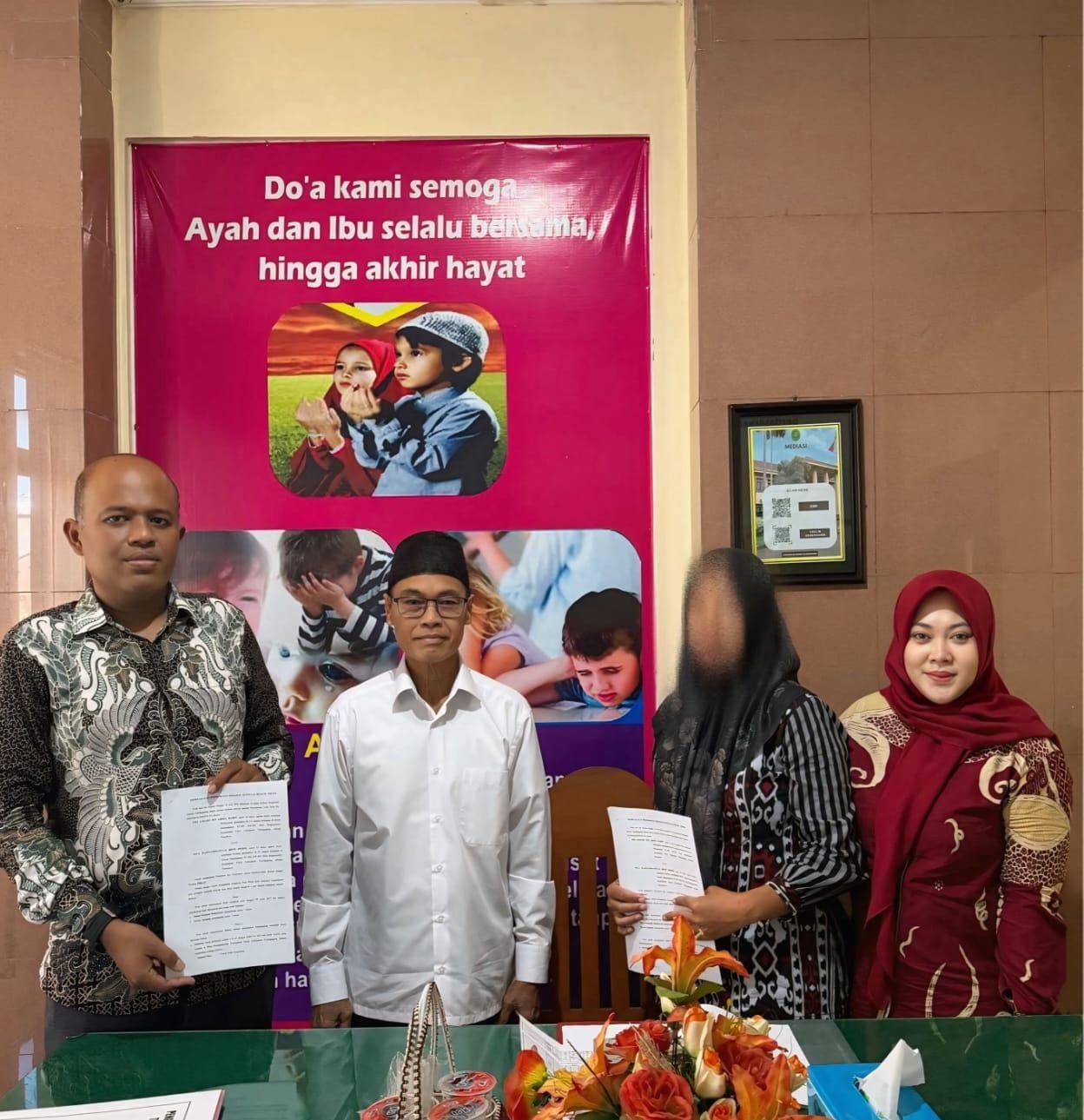 Foto Ibu Uyin Wulandari, klien BKH Kartini dari Ds. Ngembel, Kec. Watulimo, Trenggalek